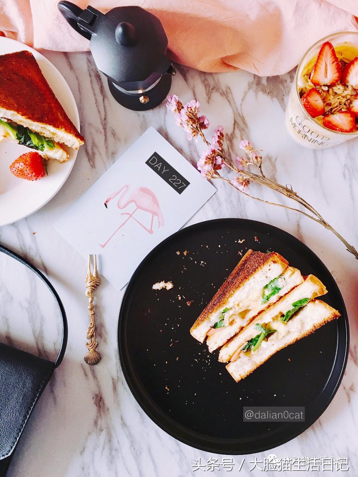 适合早餐发朋友圈的视频,早餐吃什么西式早餐简单