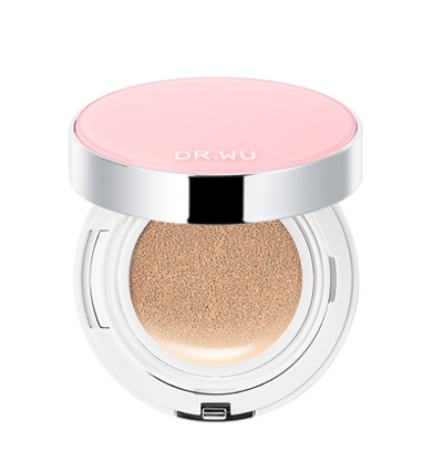 选择越来越多,可化妆包里总是少不了一款气垫粉底