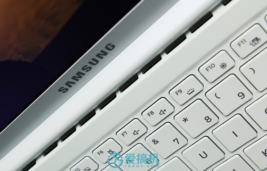 13寸长续航笔记本轻薄本,世界最顶级的13寸笔记本