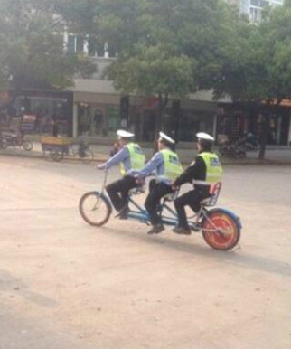 叔叔阿姨的笑话,叔叔十大经典笑话