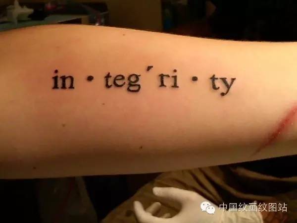 简单不失高级的纹身,简单不失优雅的纹身