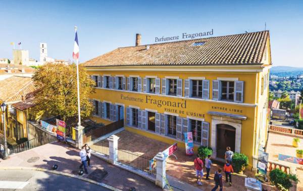 夏季香水攻略推荐,春夏香水怎么挑选最好闻