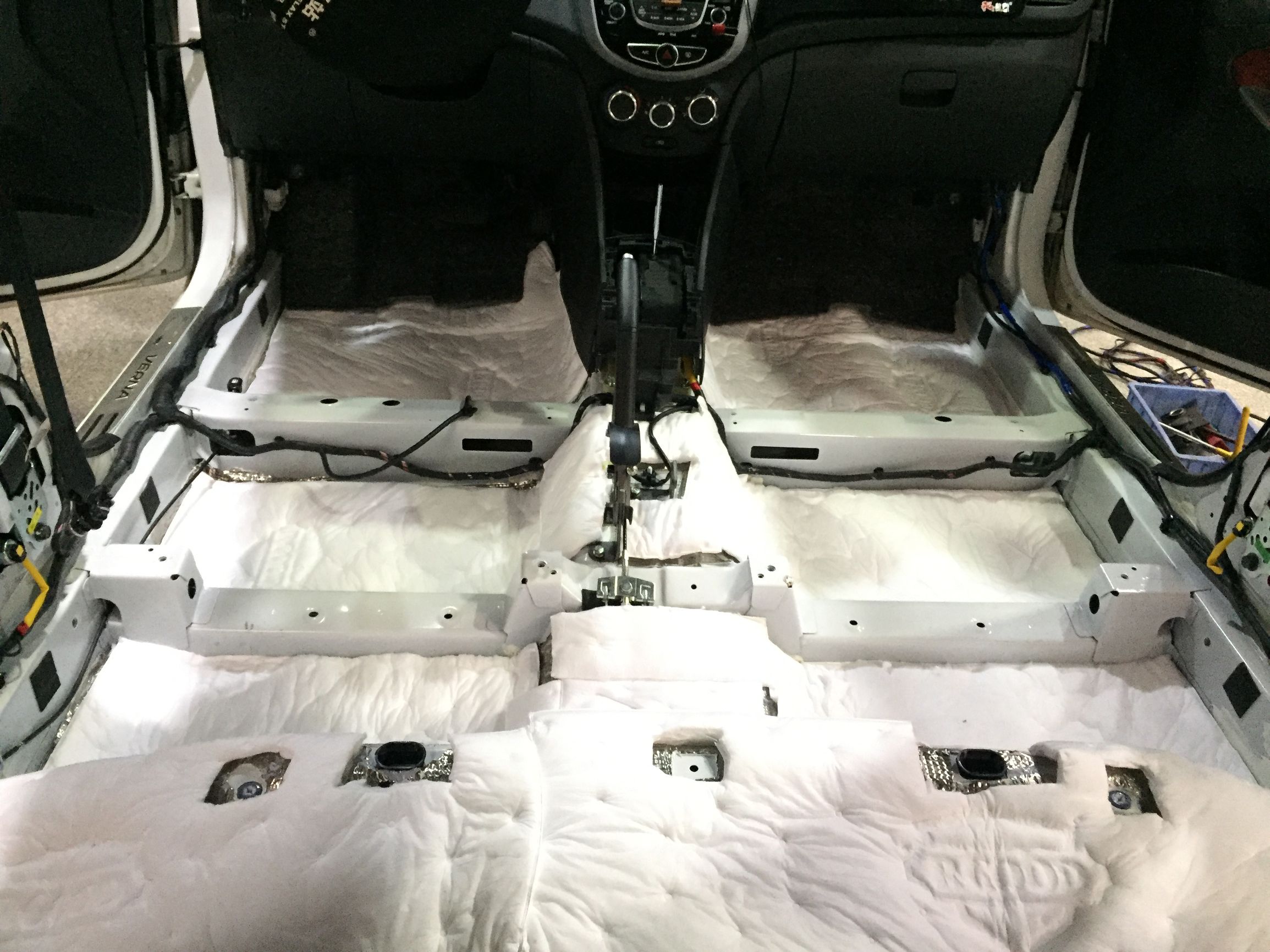 现代瑞奕车噪音大怎么回事,现代瑞奕质量怎么样