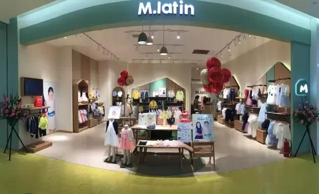 青岛万象城马拉丁店,青岛万象城妈妈带着小朋友