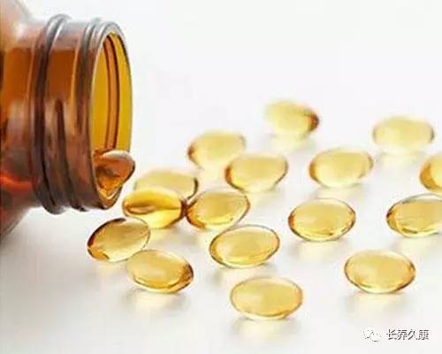 挤痘上瘾怎么办？用这些方法让你再不怕痘痕痘坑！