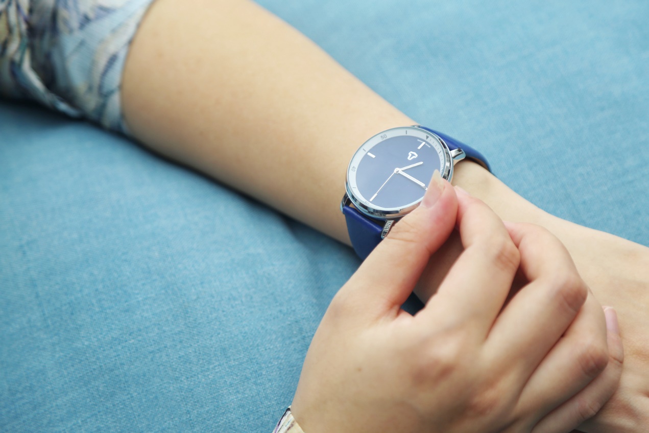 一块时尚智能的手表土曼T-FLY体验