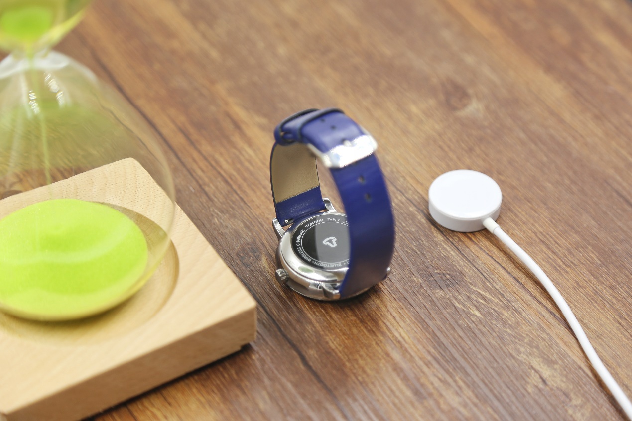 一块时尚智能的手表土曼T-FLY体验