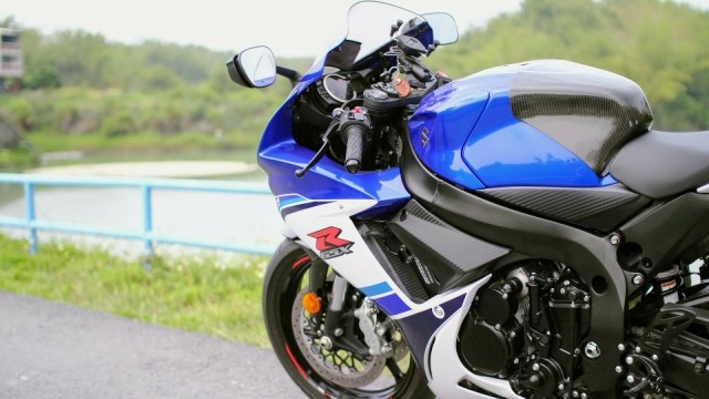 铃木gsx-r600适合新手吗,22款gsxr600