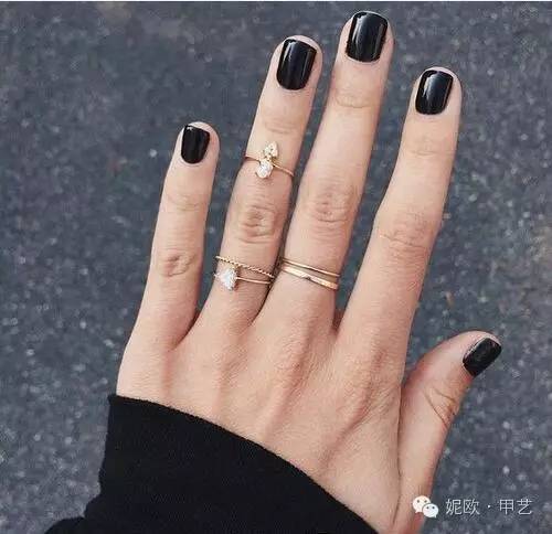 如何正确涂甲油胶,涂完护甲油后注意事项