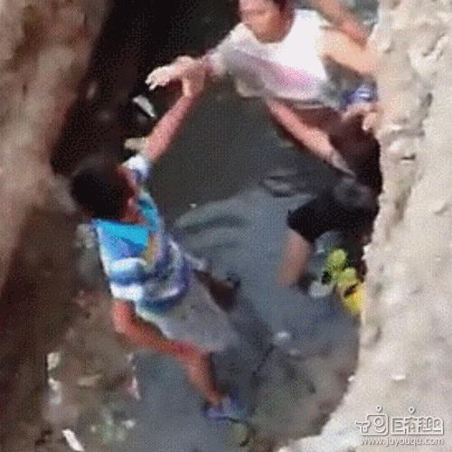 每日一笑汽车防盗,每日轻松一笑跑车视频