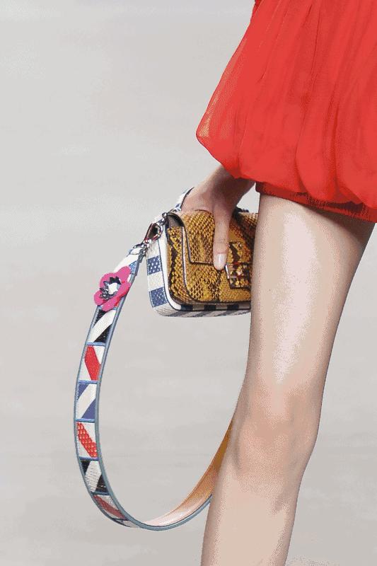 省钱我会玩儿,买条包带能上天!