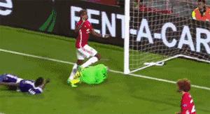 罗霍在曼联的表现,罗霍曼联最后一战