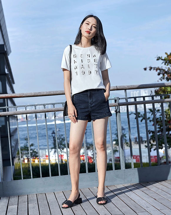 t恤有印花修身,t恤印花风格有哪些