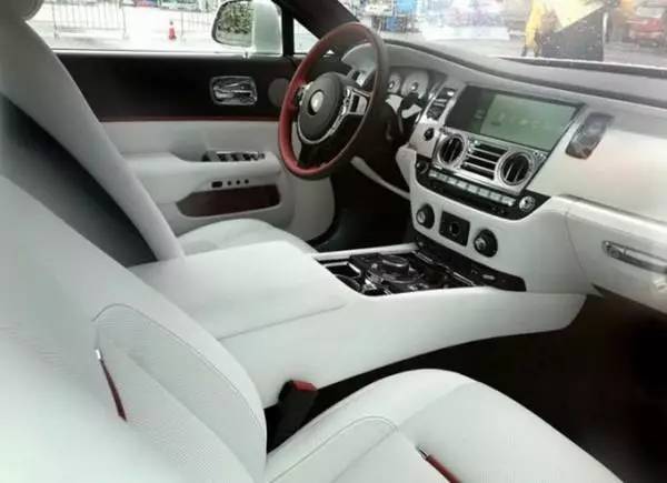 上海国际车展众多豪车,上海车展都发现哪些豪车