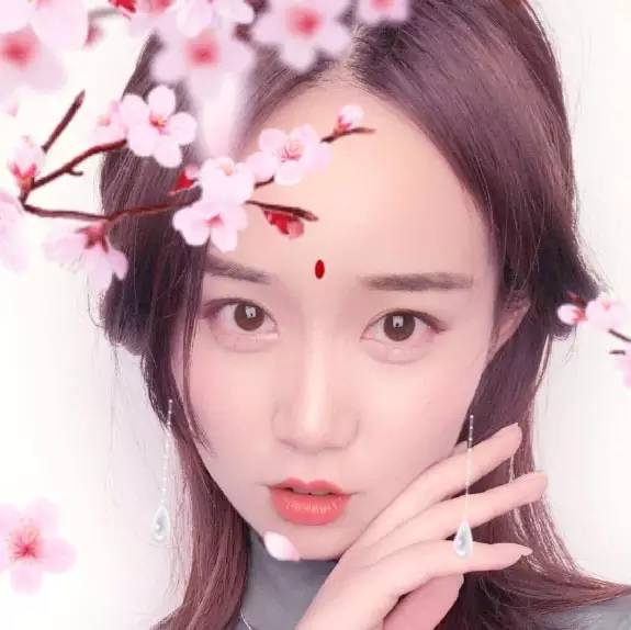 如何分辨自己是眼袋还是卧蚕,这不是眼袋这是卧蚕