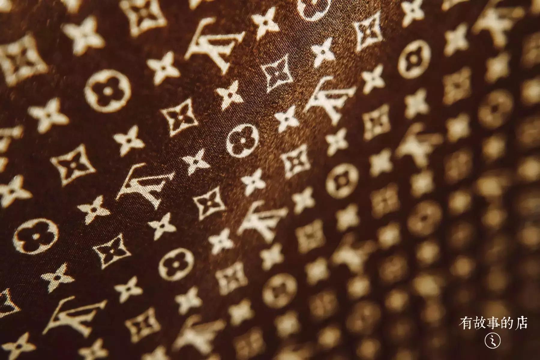 lv古董旅行箱,古董lv旅行箱