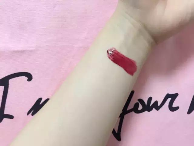 到底该怎么涂口红,到底要怎样涂口红