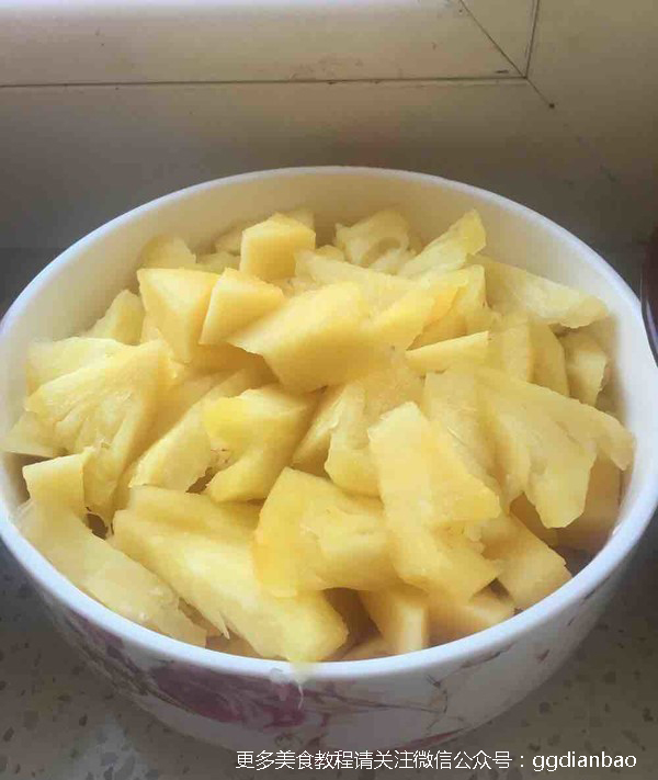 水果西米捞家常做法,自制西米红豆水果捞的做法