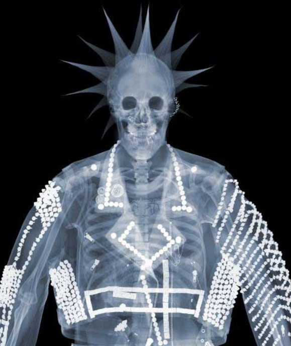 美国安检辐射大,美国安检流程详解