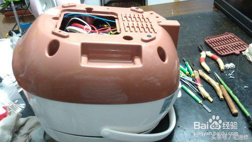 电压力锅不工作了出现e0,电压力锅通电一会显示e4