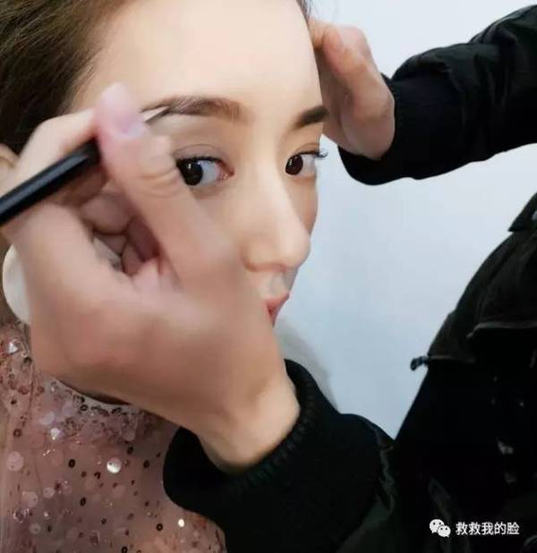 唇膏超便宜不到五块钱,郭富城护肤品牌