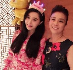 范冰冰妈妈霸气、刘诗诗妈妈仙气、杨幂妈妈朴实，星妈各有风姿