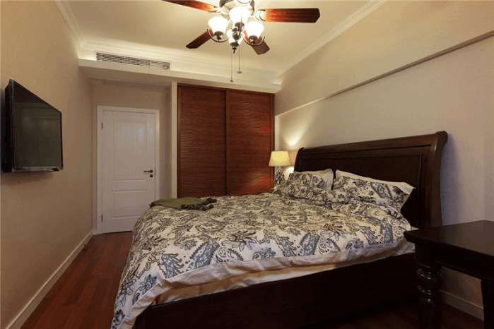 衣柜做到顶太高了够不着,衣柜2.6米高还不到顶怎么办