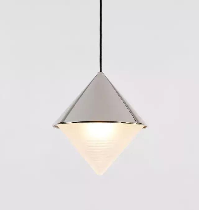 等灯等灯|这届米兰设计周上的十盏好灯,还行还行