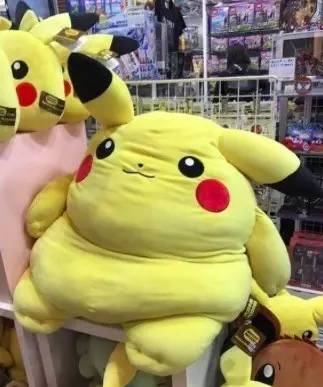 谁帮我看看这货是不是皮卡丘？