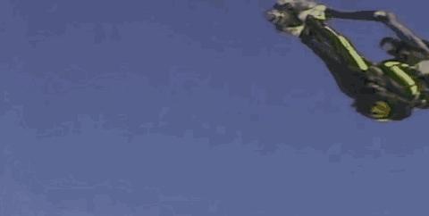 这个闯入过电视剧的UFO颠覆了人类的三观，但真相却简单得可笑