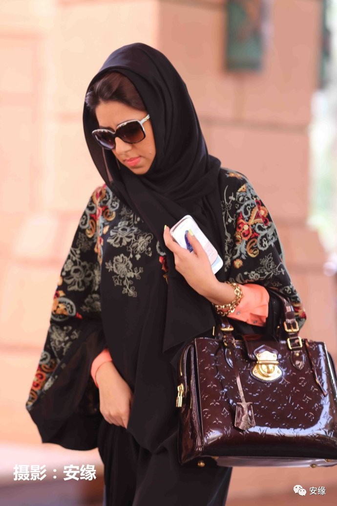 迪拜有钱人别墅,迪拜有钱人房子