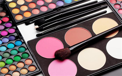 关于化妆品成分的视频,关于化妆品与经营视频