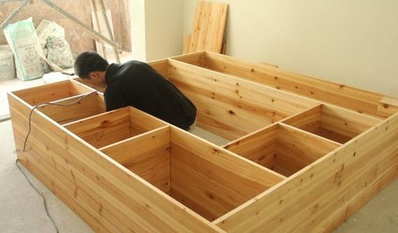 衣柜是木匠打还是定制的好,到底是定制衣柜好还是木工打的好