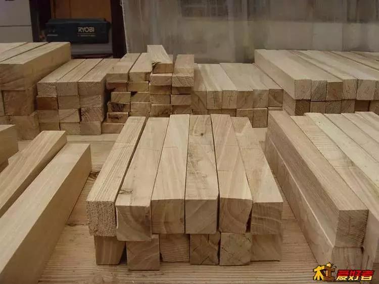 坐着轮椅入了坑——《轮椅上的木匠》