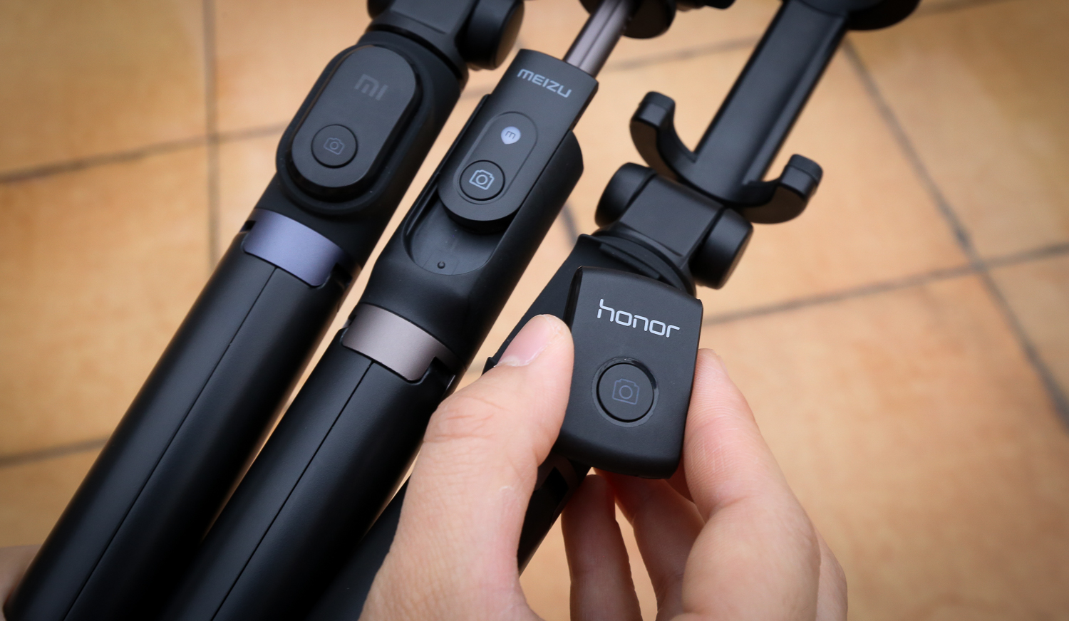 魅族小米拍照对比,小米自拍杆与魅族