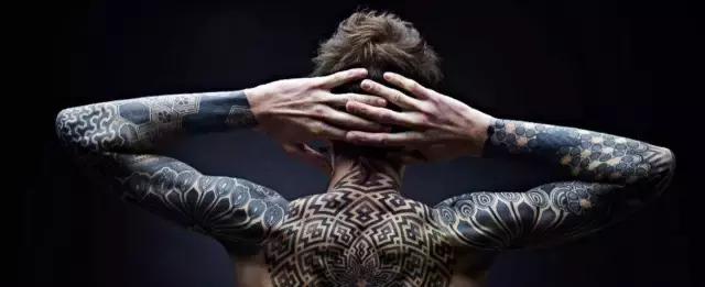 十七年的润乾，壮士断腕的变革，报表到计算的转身