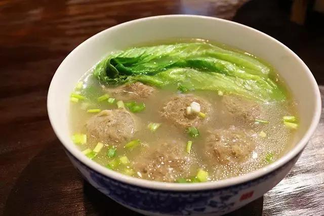 “遭受”十万伏特暴击!20只皮卡丘惊喜出没,要被萌哭了!