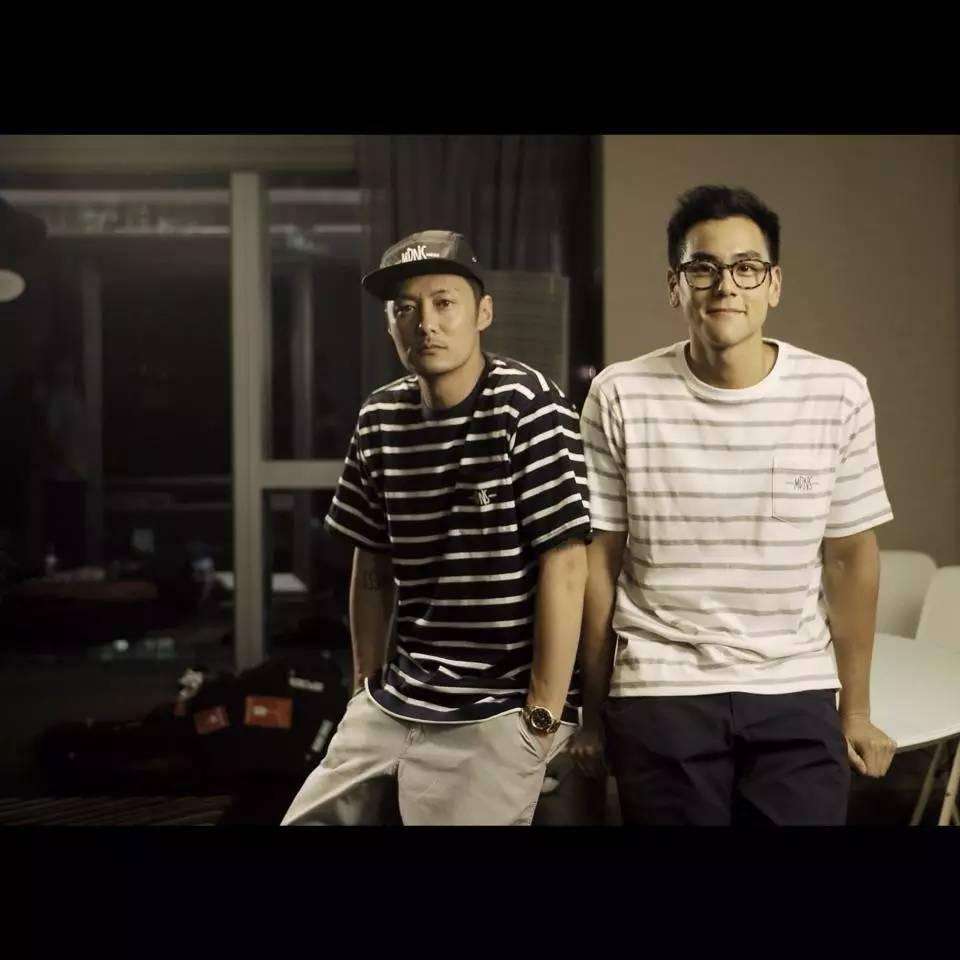 跟着这两人学穿搭,刷街名单肯定有你