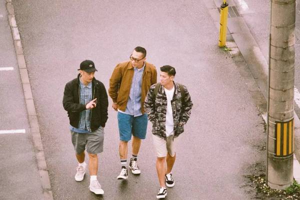 跟着这两人学穿搭,刷街名单肯定有你