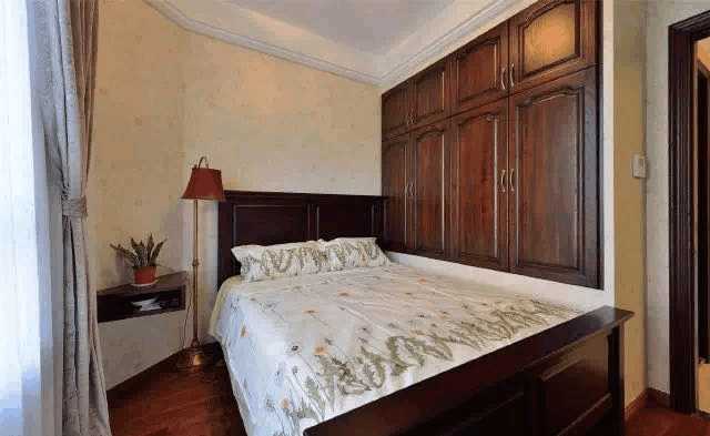 衣柜做到顶太高了够不着,衣柜2.6米高还不到顶怎么办