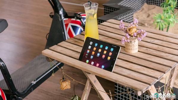 小米3平板测评玩吃鸡,小米平板3魔改后流畅吗