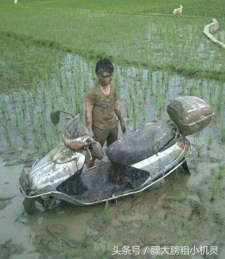 每日一笑汽车防盗,每日轻松一笑跑车视频