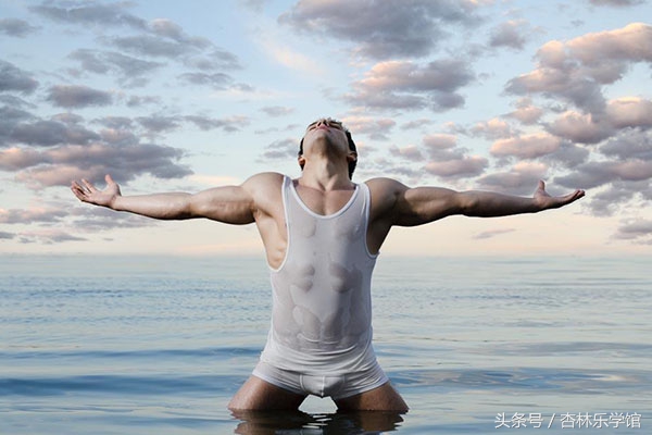 生地熟地有清热养阴的功效,血虚风燥用熟地黄还是生地黄