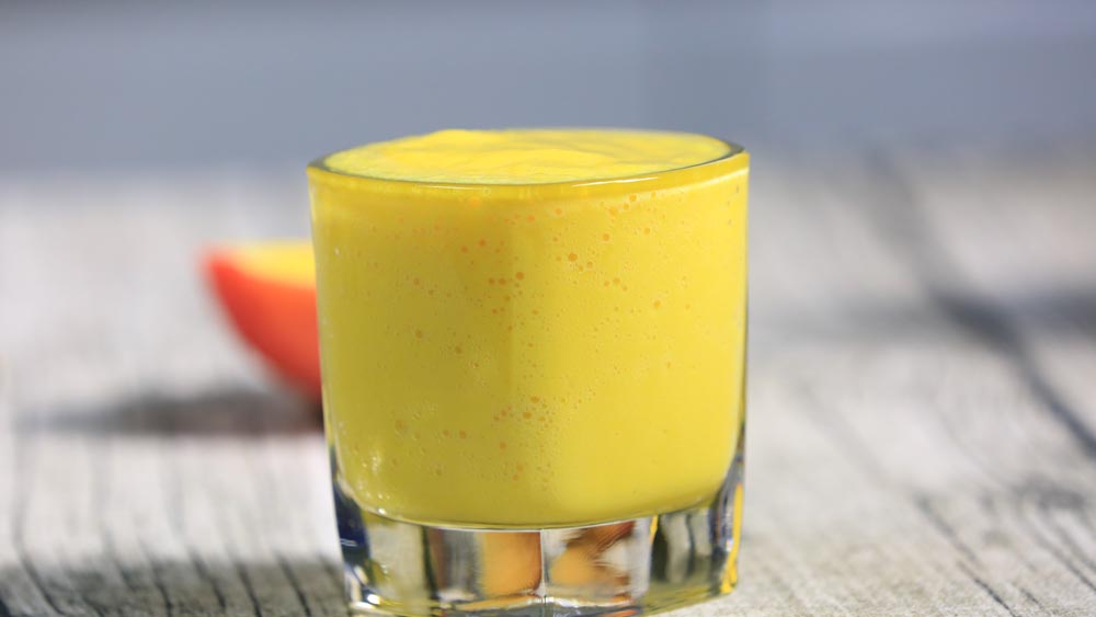 夏天快来了好喝又健康的芒果奶昔,芒果奶昔怎么做简单又好喝