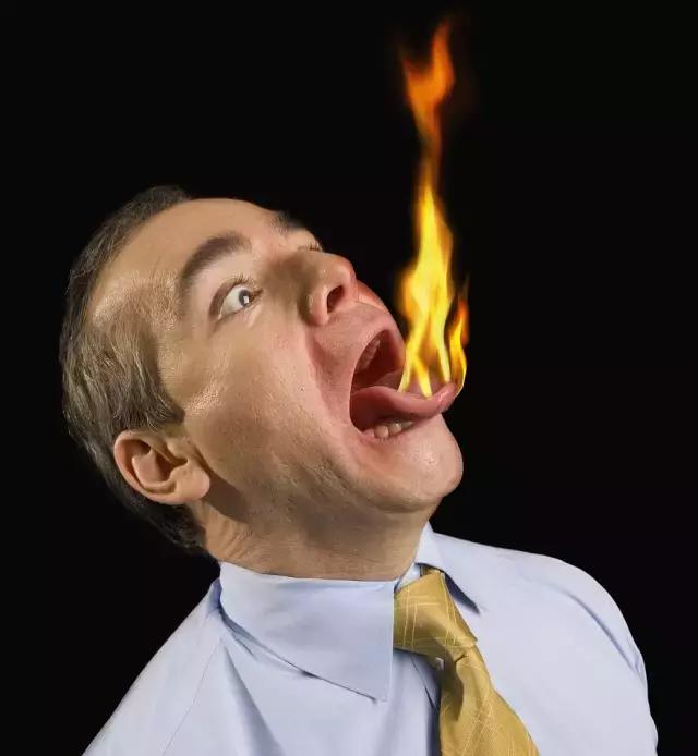 关于舌癌的新闻又一次刷屏,我想起了一年前离开的那位老人