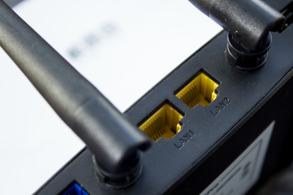 大功率路由器推荐家用,哪个型号的路由器比较适合家用