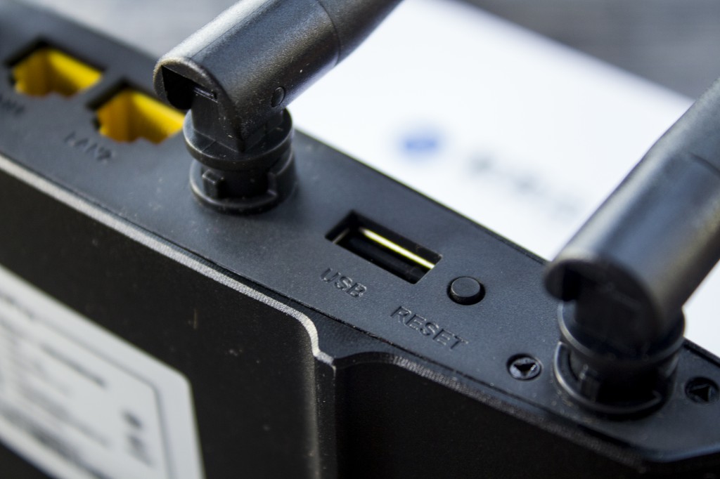 大功率路由器推荐家用,哪个型号的路由器比较适合家用