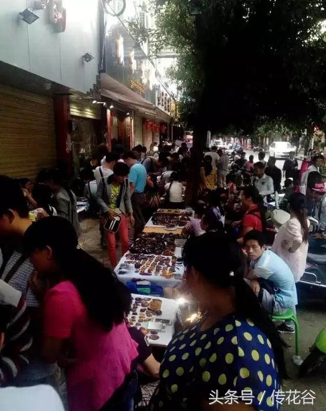 腾冲琥珀夜市淘宝