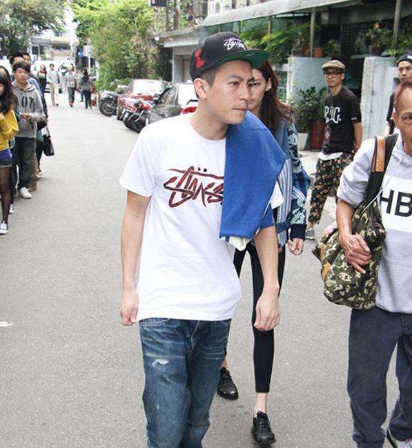 跟着这两人学穿搭,刷街名单肯定有你