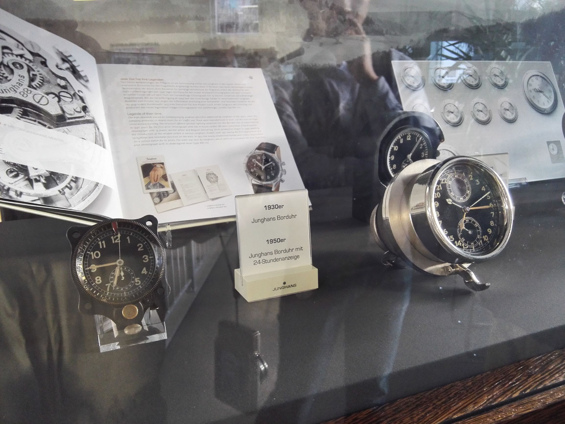 参观手表厂的感受,手表工厂参观实拍